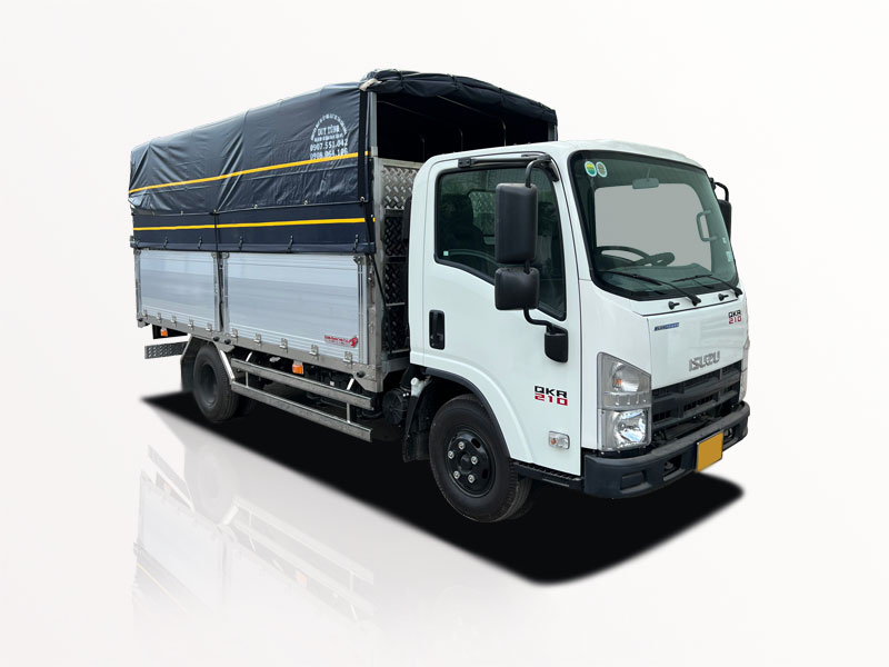 XE TẢI ISUZU 1.9 TẤN THÙNG MUI BẠT QMR77HE4A